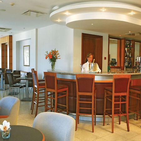 Cynthiana Beach Hotel Кисонерга Ресторант снимка