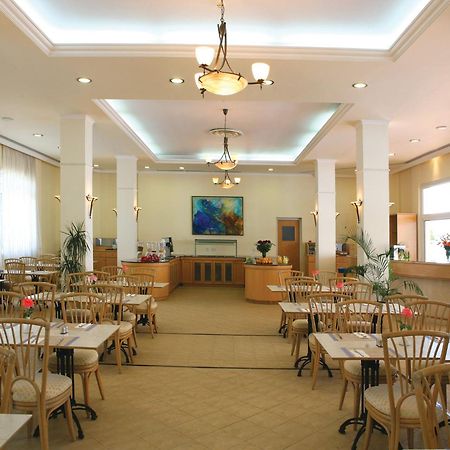 Cynthiana Beach Hotel Кисонерга Ресторант снимка