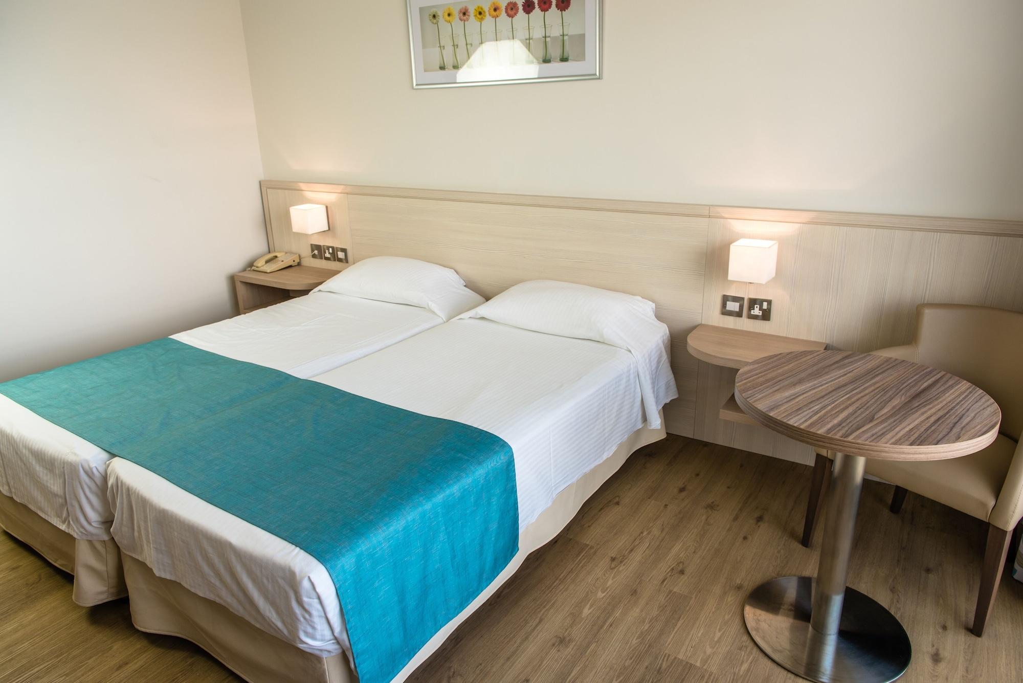 Cynthiana Beach Hotel Кисонерга Екстериор снимка