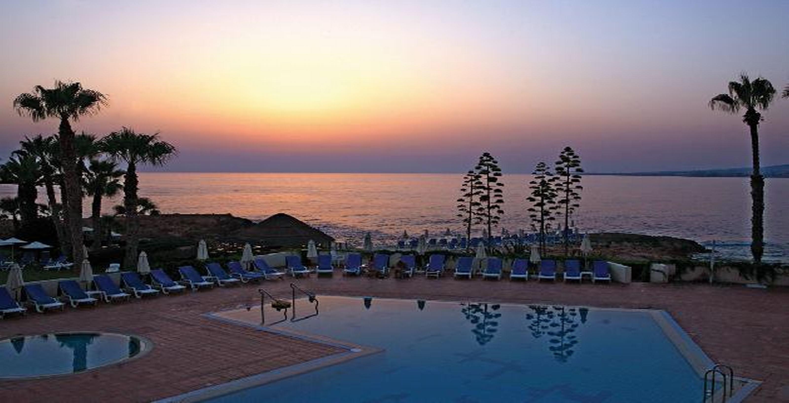 Cynthiana Beach Hotel Кисонерга Екстериор снимка