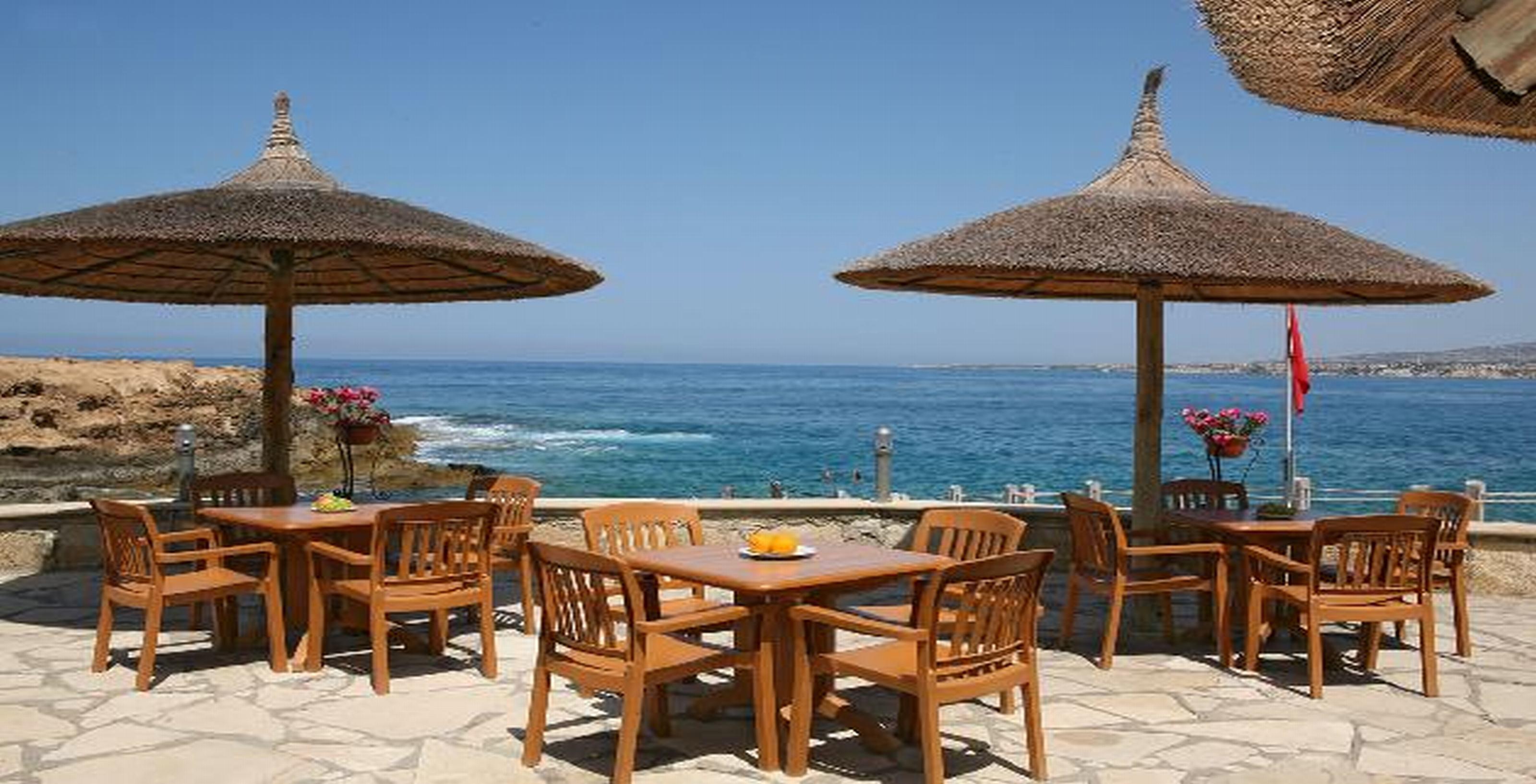 Cynthiana Beach Hotel Кисонерга Екстериор снимка