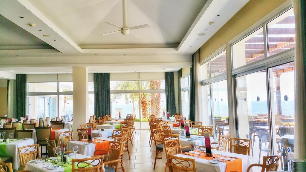 Cynthiana Beach Hotel Кисонерга Екстериор снимка